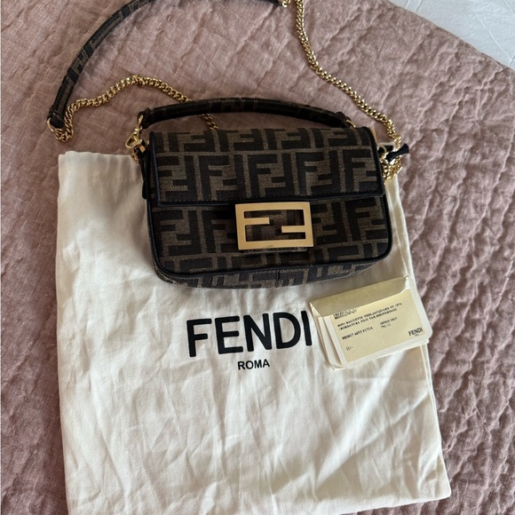 Fendi Baguette mini “perfect” - Picture 7 of 12